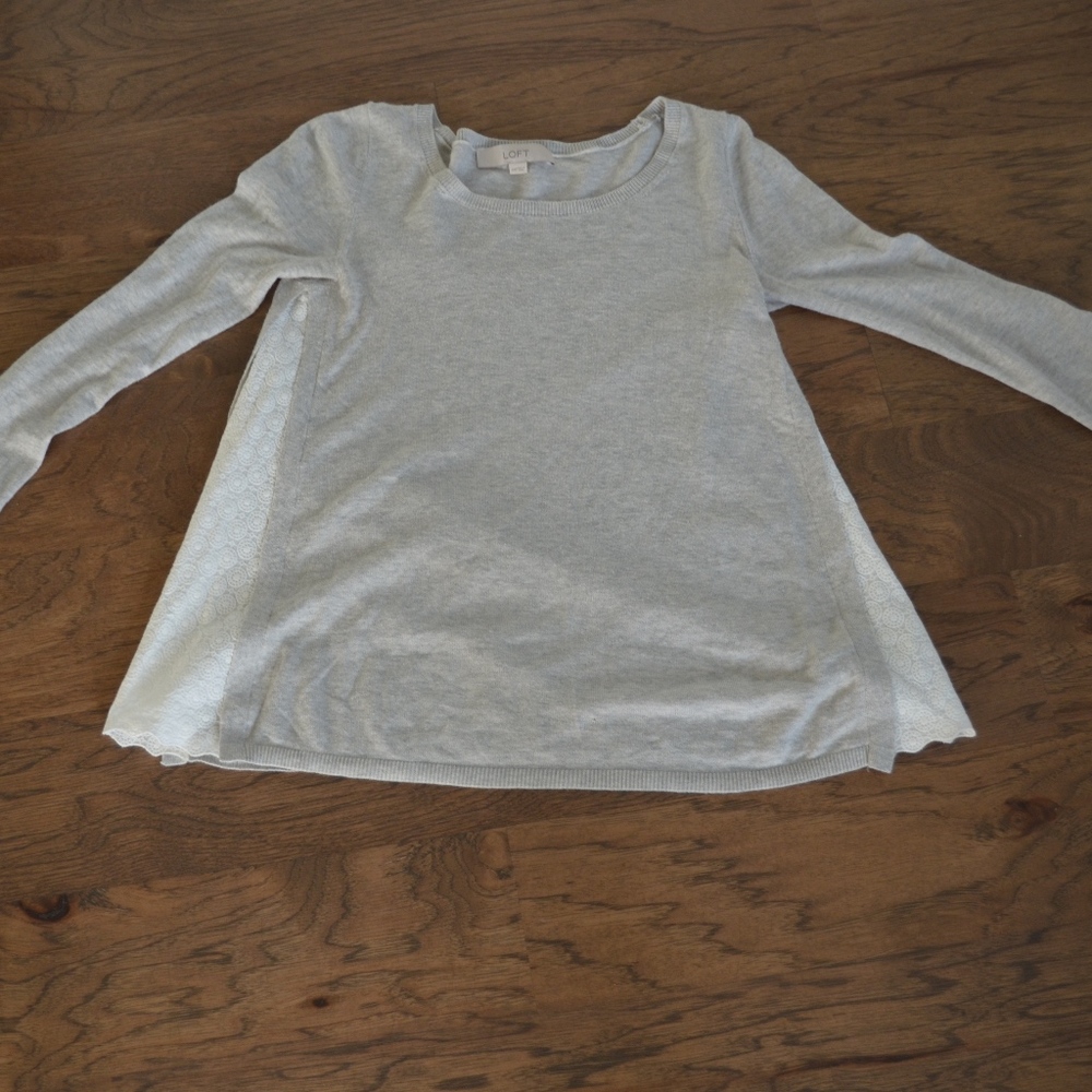 Gray top